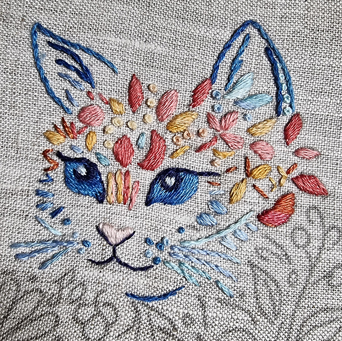 tête finie facebook 700